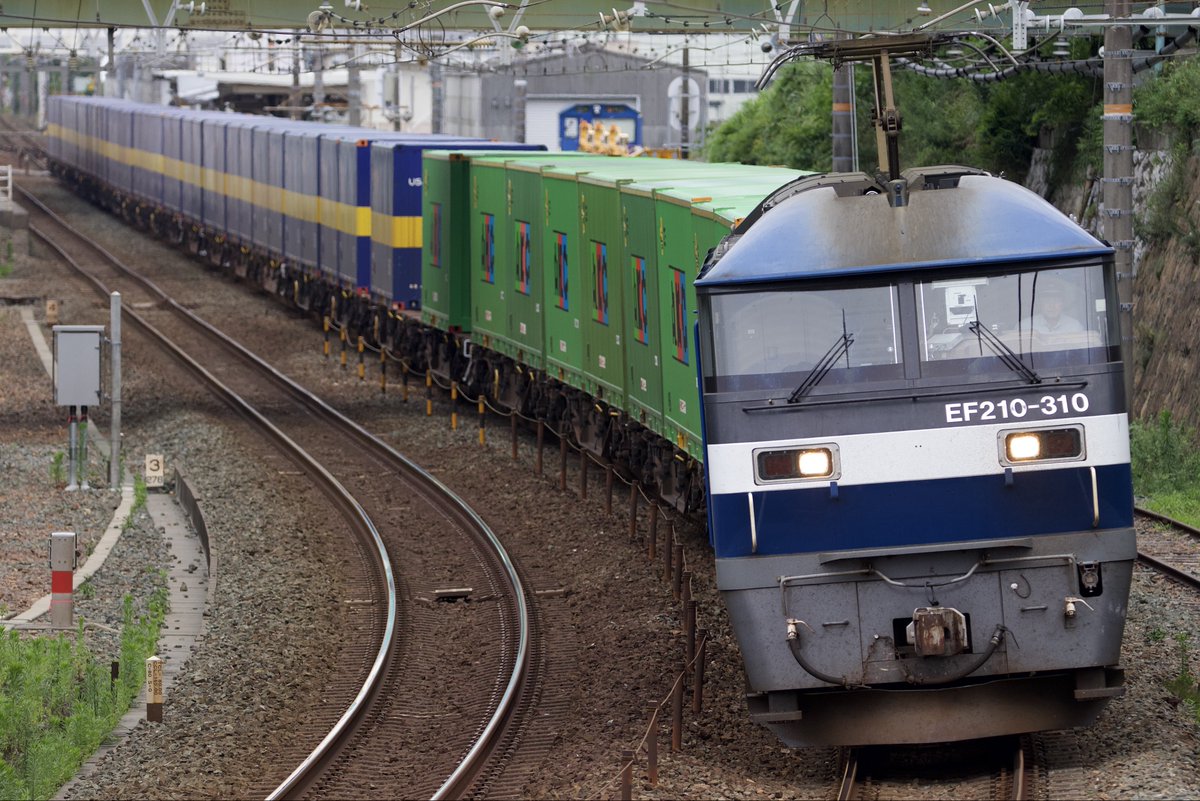 na_boshi's tweet photo. 7/3 
臨8066レ EF210-113[新]牽引
1070レ EF210-102[岡]牽引
5060レ EF210-310[吹]牽引
1050レ EF210-308[吹]牽引

本命の桃102は被られました🥲 https://t.co/YA93X98xir