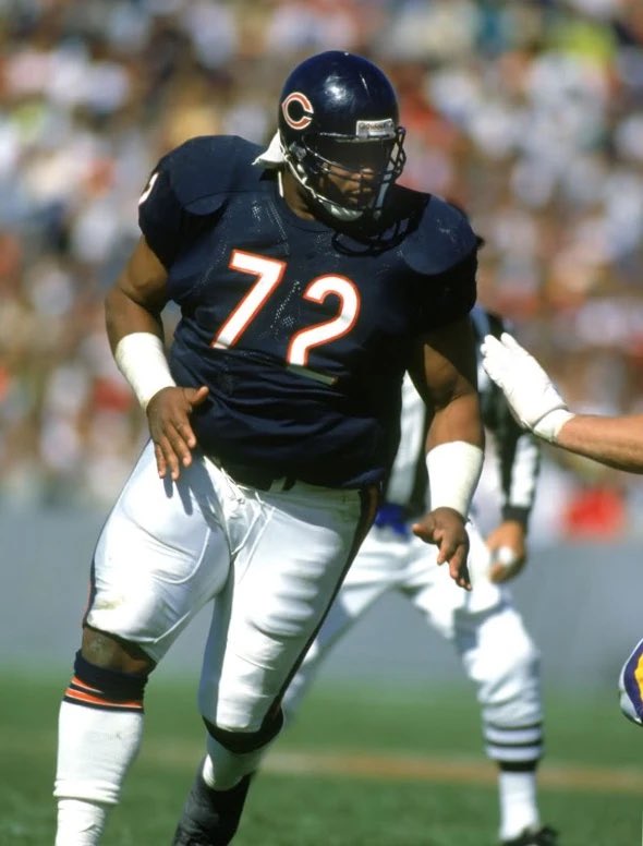 Da_Glazer's tweet photo. 72 days til Bears football S/O Super Bowl Champion William “The Refrigerator” Perry 🐻⬇️ #DaBears https://t.co/vMW5A3U8ta