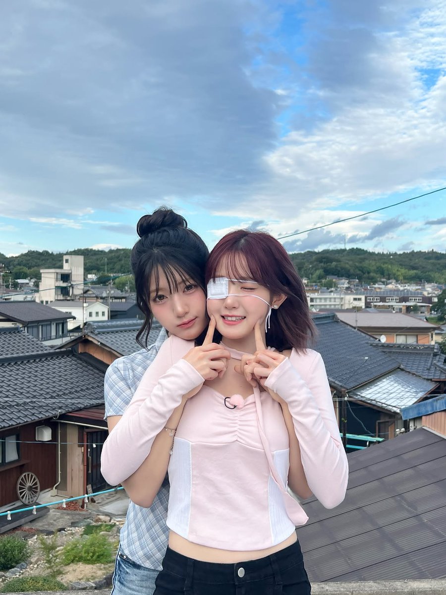 imstillpeach's tweet photo. 260702 #히토미 인스타

미노도자기 도예 체험 비하인드🌸 https://t.co/0ZhKM3eht5