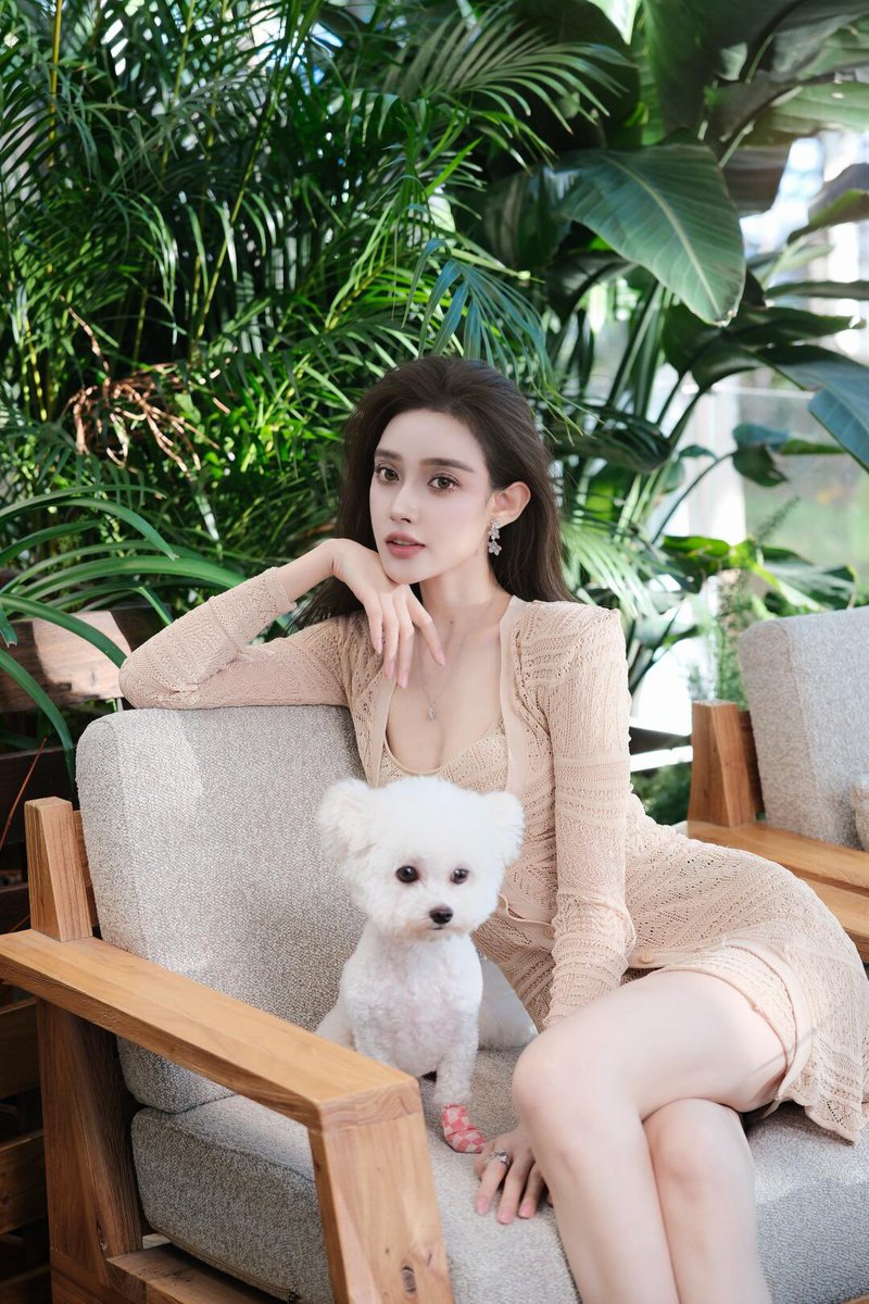 Yvoneraa's tweet photo. #美女 #女神 #空姐 #反差 #反差婊 #反差感 #女神婊 https://t.co/Zljv4HqMYO