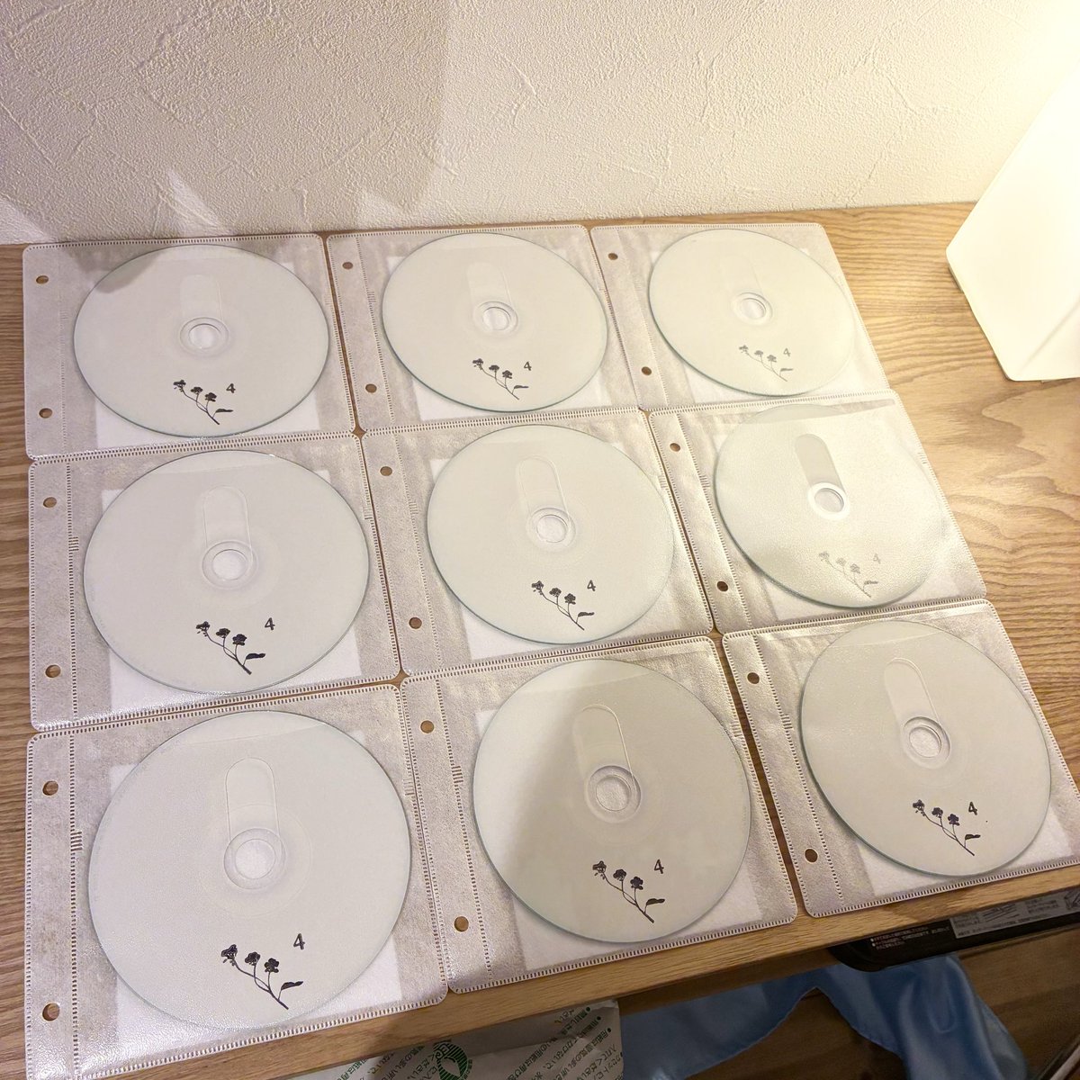 Sanga_Records's tweet photo. イベントにお越しくださった皆様にSample CDをプレゼント致します。50枚限定となります。是非、ゲットして下さい！皆様のご来場お待ちしております！! https://t.co/xFNwGSV2Xw