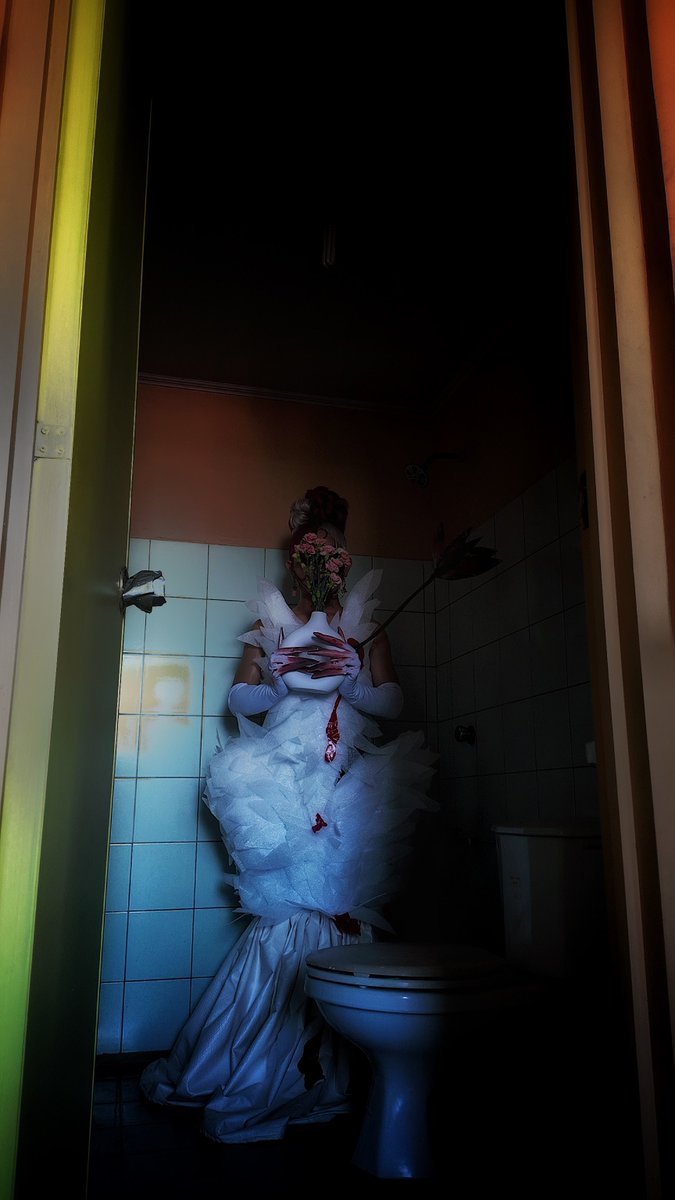 slaytinaaa's tweet photo. “I feel like you don’t love me as much as I do… like it’s not mutual” 🥀🔪👿

🎬@obsessionmovie inspired drag tales from the Crypt 🪦 https://t.co/kjz1KBTf2z