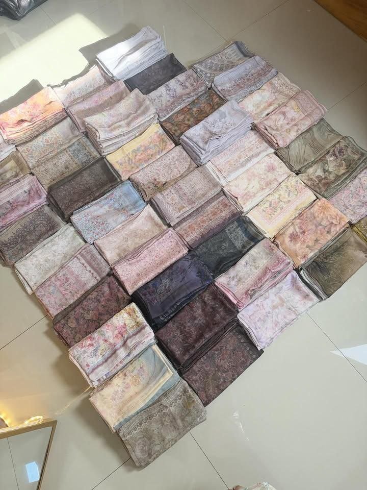 preftyc's tweet photo. INI SIH BENERAN HIDDEN GEM

Local brand hijab satu ini bahannya ringan, lembut, ga bulky! Motifnya cakep-cakep dan harganya RAMAH DIKANTONG 😭 https://t.co/IIAcGF1hiF