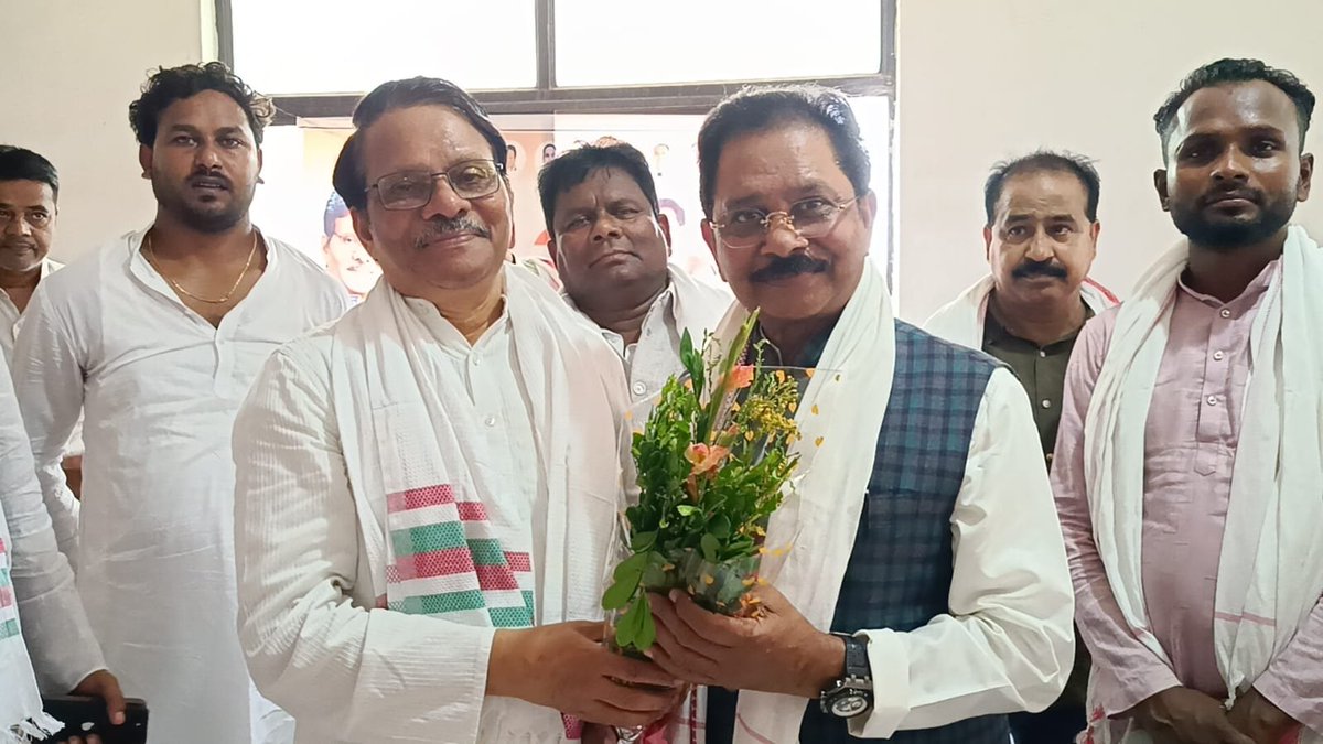 dpsahuINC's tweet photo. आज चंदवा (लातेहार) में आयोजित पंचायत कांग्रेस कमेटी की महत्वपूर्ण बैठक में सम्मिलित होकर संगठन को बूथ एवं पंचायत स्तर तक मजबूत बनाने पर विस्तृत चर्चा की।

इस अवसर पर प्रदेश एवं जिला नेतृत्व के मार्गदर्शन में संगठन विस्तार, सदस्यता अभियान तथा जनहित के मुद्दों को लेकर https://t.co/nN7BR2VRNC