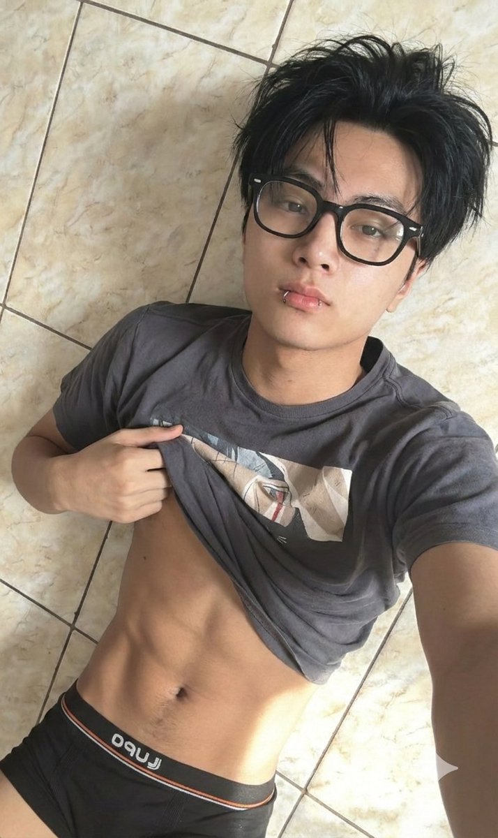 erectum7's tweet photo. https://t.co/auNcLWzV9g