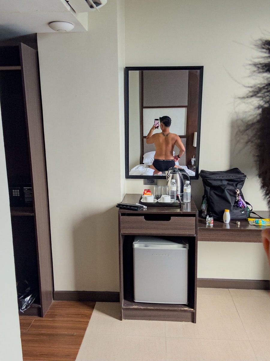 chaptercharles8's tweet photo. 🪽

#iloilo https://t.co/hPy5FpMjeo
