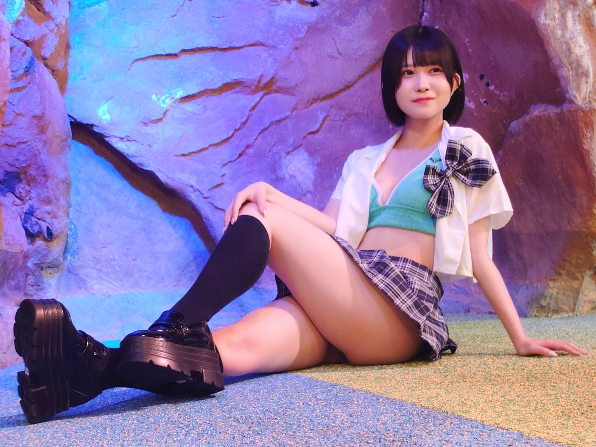 yusenano_Yashi's tweet photo. キンマー1部 #奏星凛 
(制服) 洞窟にて

#リルリボン 
#近代麻雀水着祭2026 
#いかなきゃキンマー https://t.co/3TcjjOzb7O