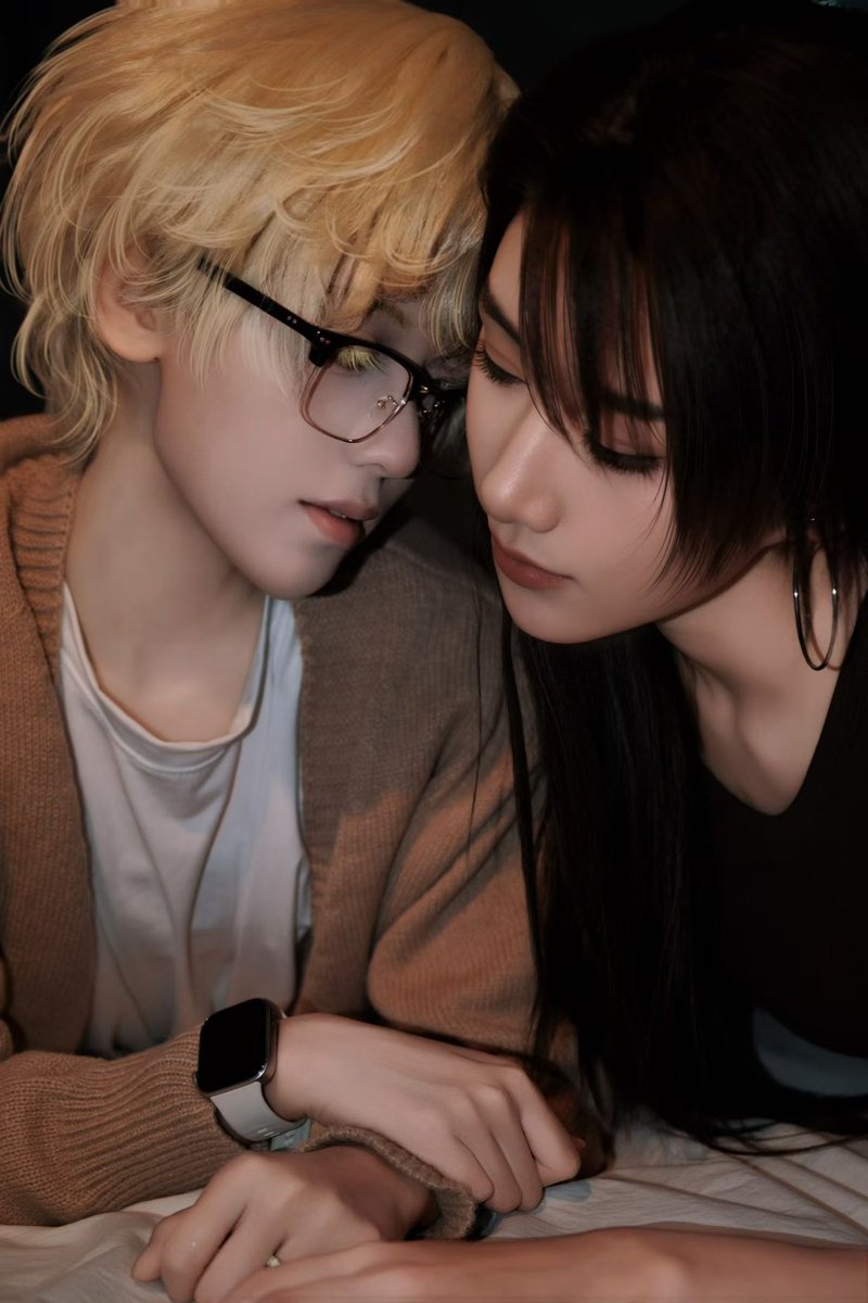 mythiy99's tweet photo. 和朋友cos了luka 和hyuna
#vivinos #alienstage https://t.co/e0FsEWMxp7