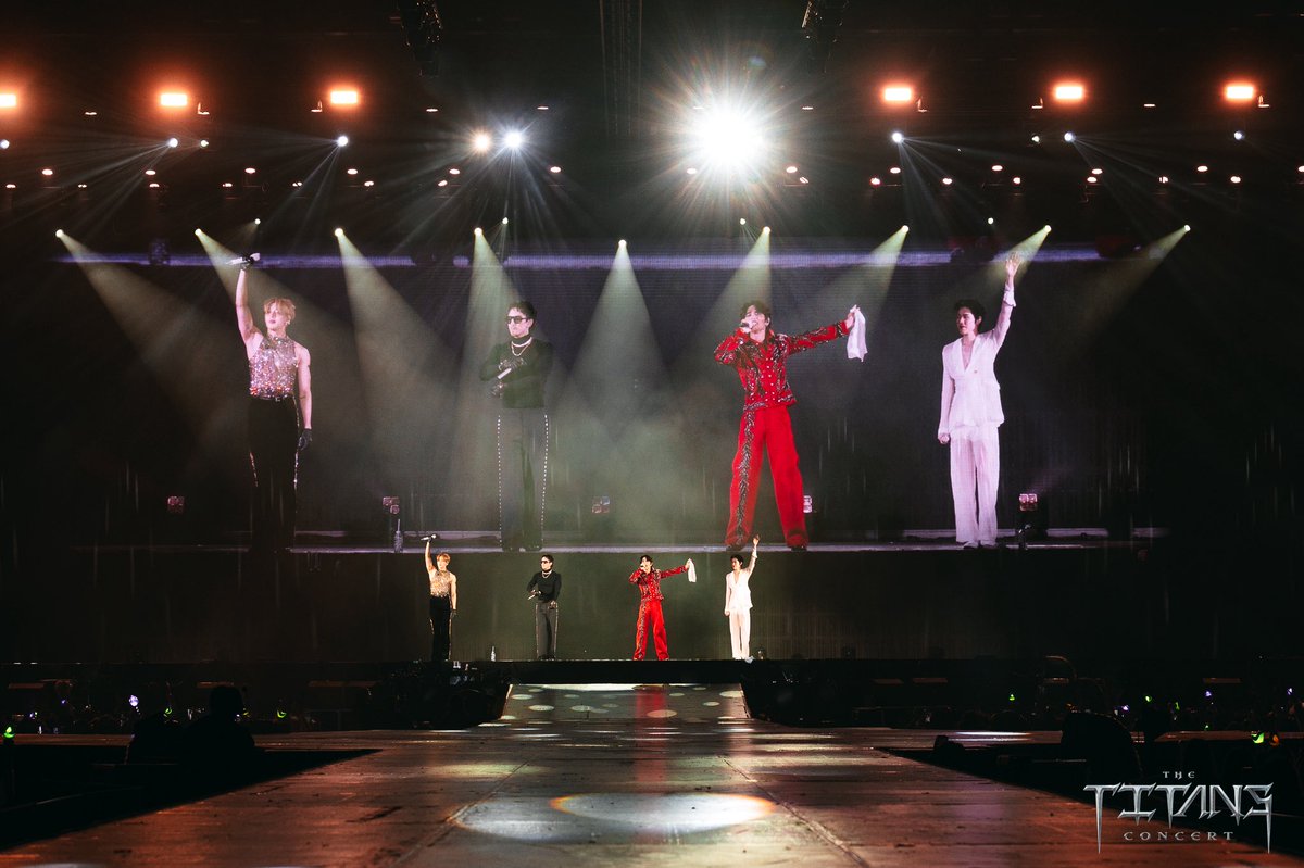 titansconcert's tweet photo. 🏛️ SHOW DAY 1 🏛️ 
‘THE TITANS CONCERT’ 

Thank you for all the unbelievable feedback. We’ll never forget the moments we’ve cherished together. 🐥🪐💗🕰️

✦ 20–21 June 2026
📍Queen Sirikit National Convention Center (QSNCC), Hall 1–3, G Floor

#THETITANSCONCERT #THETITANSCONCERT2026