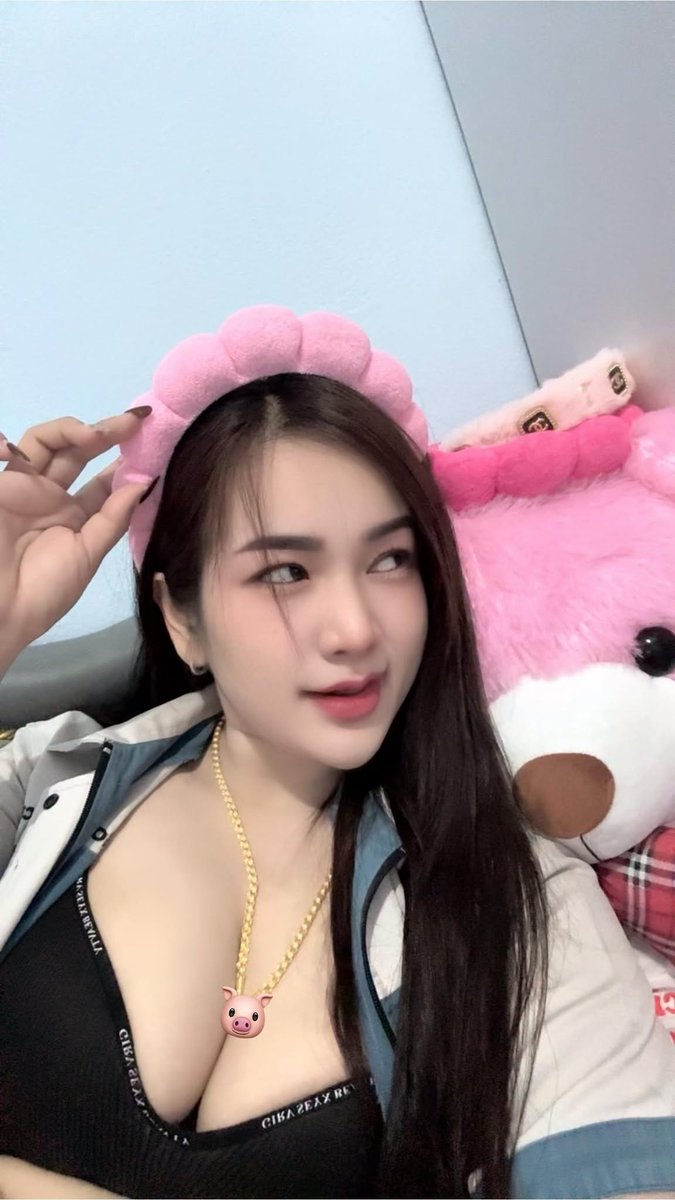 fghjdyds's tweet photo. เลิกงานแล้วไปไหนดี🐷☺️ https://t.co/r2oTp221sd
