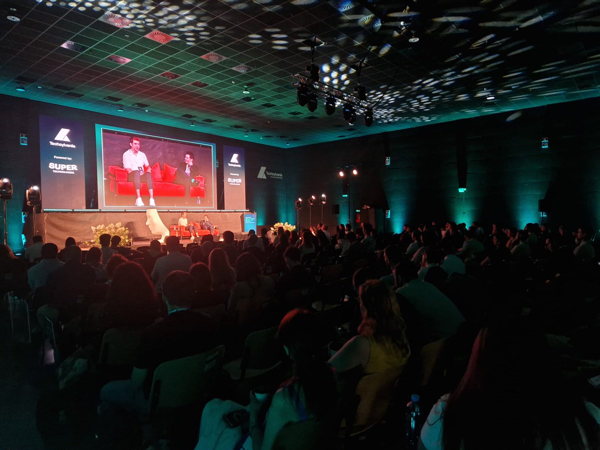 ProChile's tweet photo. La innovación chilena llega a #Techsylvania, una de las principales conferencias de tecnología y negocios de Europa Central y del Este🚀
Acompañamos a GoodRabbit y Dataiprofit, para impulsar el networking, participar en Technical Workshops y abrir nuevas oportunidades de negocios https://t.co/8M907iZBon