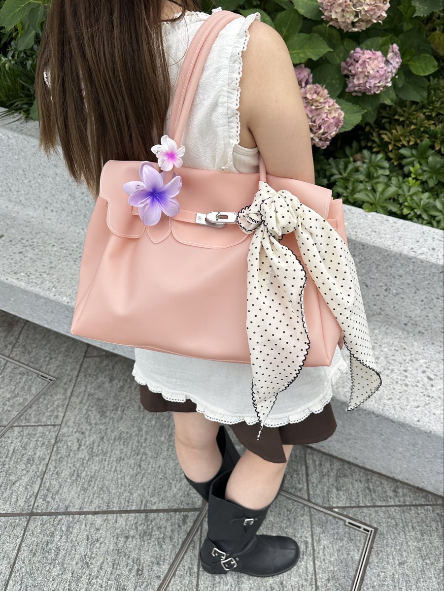 kutirlune's tweet photo. 夏、こういうバッグ欲しかったദി(╥  ̫ ╥)💭 https://t.co/0O8ect1FNS