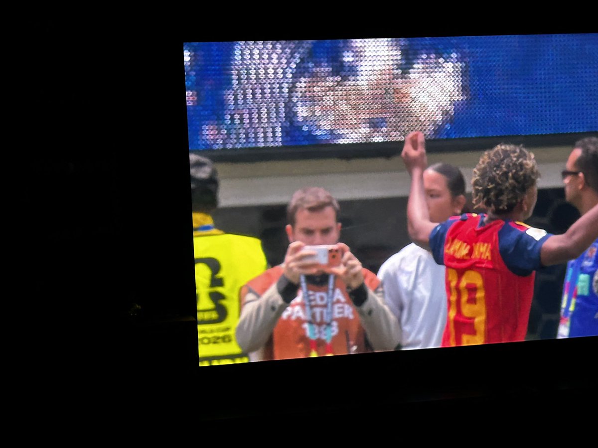 abbrancato's tweet photo. @DAZN_IT Non so se può servire, beccato De Giuseppe… https://t.co/72n4QWIESL