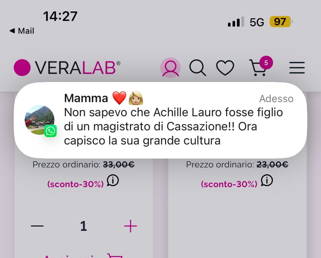 hoodsvojce's tweet photo. quanto lo vorrebbe come genero dio solo lo sa https://t.co/xwbxETHxWB