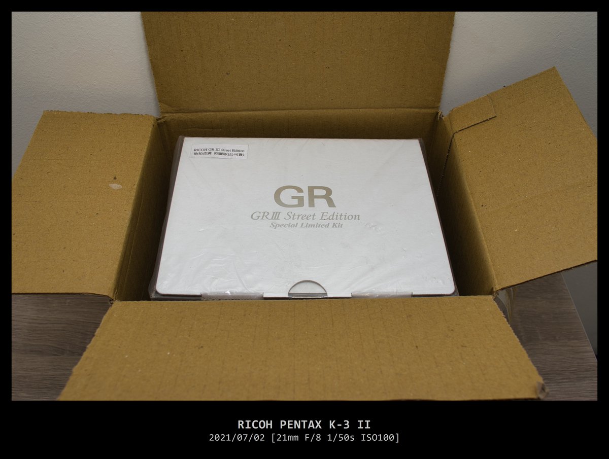 4GO_gts's tweet photo. 中身日本仕様な台湾販売分のRICOH GRⅢ Street EditionSpecial Limited Kit(いわゆる成金エディション？)を5年前の台中市西屯區駐在時に『PChome 24h』(台湾好きなら普通に知ってる)でネット購入してから5年経過。
日本ではガチ1台だけの台湾仕様成金GRⅢ(？)は今日も問題なく使用出来てます https://t.co/IWB2y3dn0n