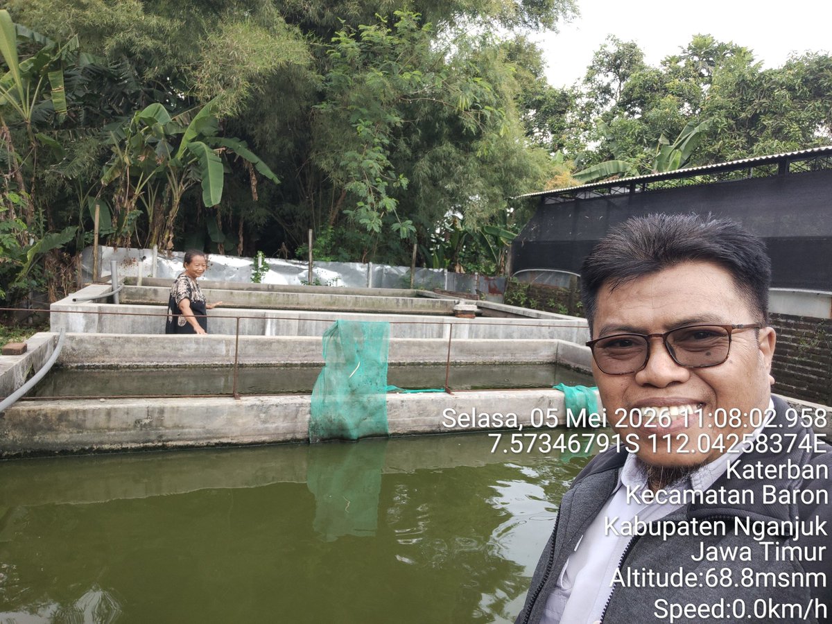 SusantoBambs's tweet photo. Selasa, 05 Mei 2026. Bambang Dwi S Luhkan Nganjuk kegiatan penyampaian materi informasi dan praktek penerapan Cara Budidaya Ikan yang Baik di Pokdakan Rukun Makmur Ds Katerban Kec Baron https://t.co/TqvS0sw9A7