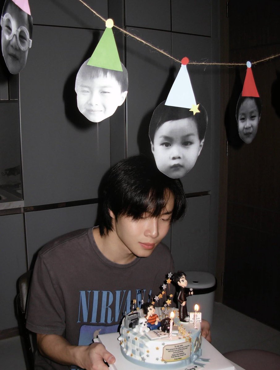 StaywithJUNG's tweet photo. ꒰ 𝐣𝐮𝐧𝐠𝐭.𝐛𝐮𝐬𝐨𝐟𝐟𝐢𝐜𝐢𝐚𝐥 𝐈𝐆 𝐮𝐩𝐝𝐚𝐭𝐞 ꒱  

—🗓️ : 03.07.2026
—💬 : 20
—🖇️ : https://t.co/Rrenu7qDvp

#JUNGT  
#BUSbecauseofyouishine https://t.co/tE3d6A4T4u