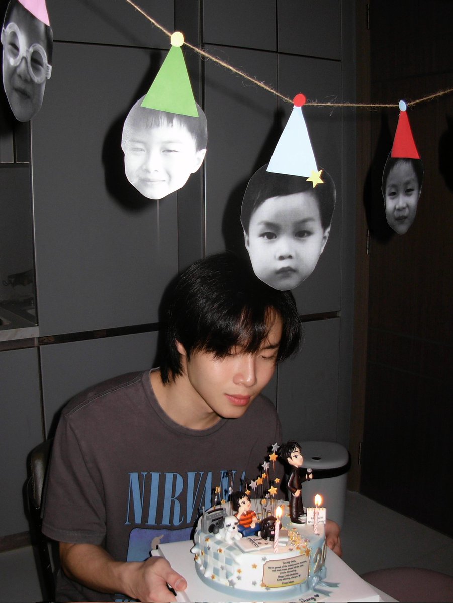 lillybaek's tweet photo. น้องจั๋งฉลองวันเกิดกับหม่าม๊าน่ารักมากกกก🥹🤍 

JUNGT 20TH BDAY
#HAPPYJUNGTDAY https://t.co/qRkPDqRtLG