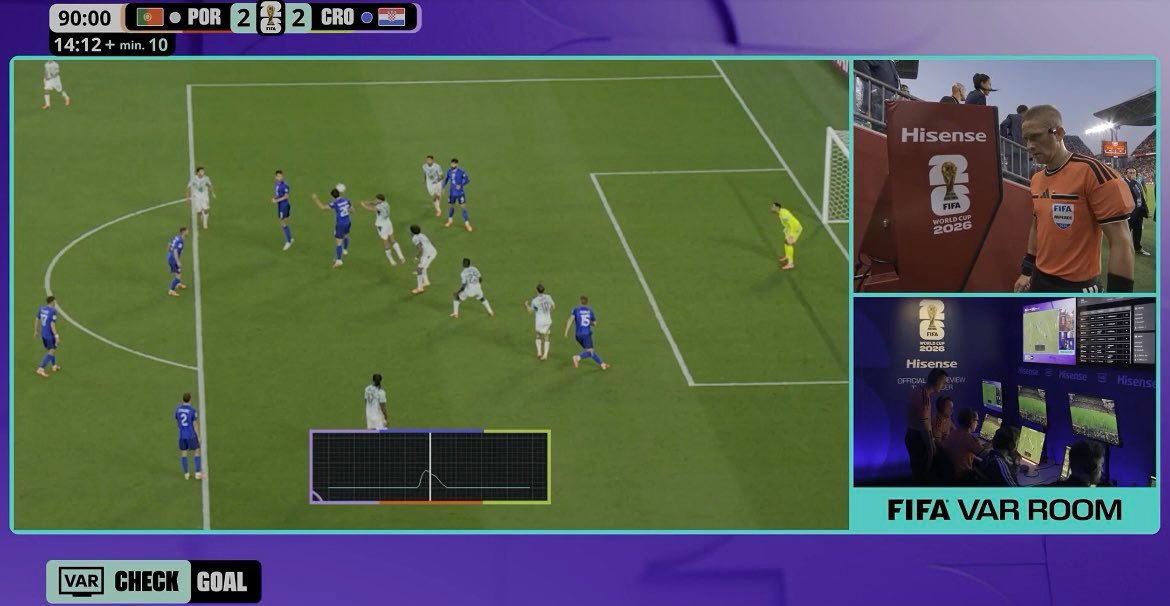 Excelsior77's tweet photo. @Anthony62067690 Desrespeito por um "torcedor" é deixar um jogo que devia ter 6, 7 minutos de compensação, ir para os 13 minutos (!!!) de uma compensação de 10!!!

Só para ti: https://t.co/XqETxXFdAL