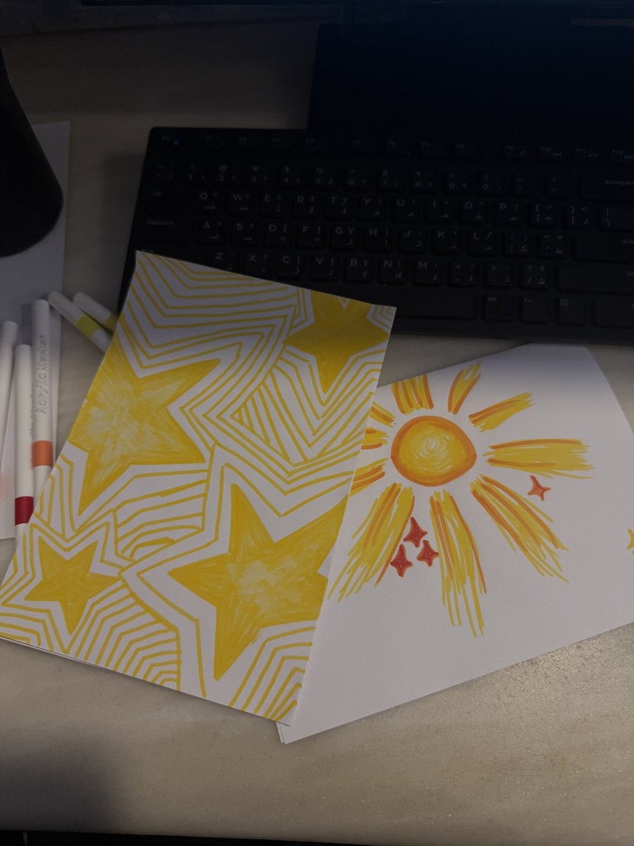 RuzzyDGAF's tweet photo. Cards-day aka Friday https://t.co/RVBKQC5l1e