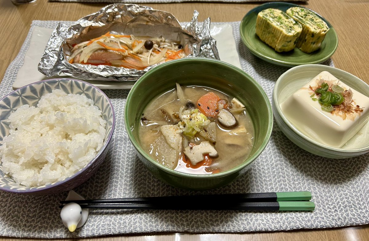 jinchan8311's tweet photo. 久しぶりの自炊か…？
たまには魚が食べたいんすよ https://t.co/7ZqOMRvgFT