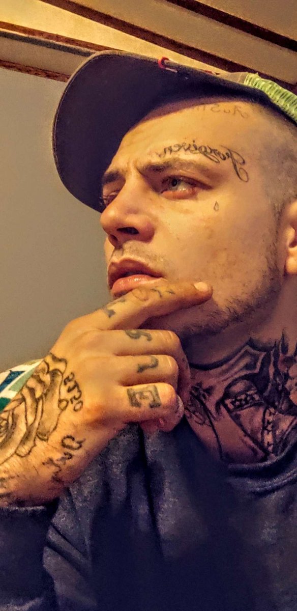 KountryBoyBC's tweet photo. Happy Friday! Got some fire content if you need it shoot me a DM!#bwc #tattedup #nsf https://t.co/SNy95Fb9bX