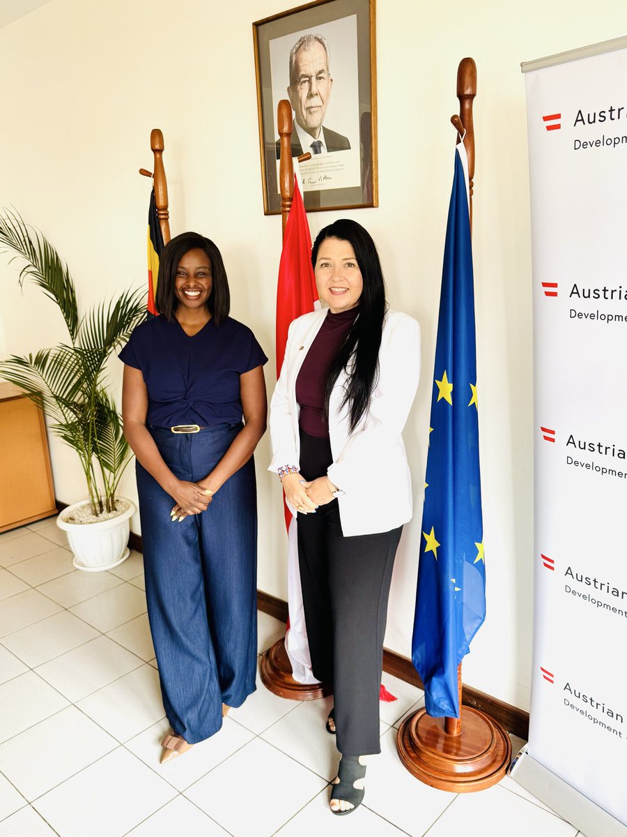 Dr_KatjaK's tweet photo. A warm welcome to the new UNODC Country Representative to UG Ms. Jeptum Bargoria @Jeptum_UNODC. The Austrian team is looking forward to working closely together to advance our joint project on promoting #accountability, #integrity, and #transparency in the justice sector. 🇦🇹🇺🇳🇺🇬 https://t.co/XvO3JHMaWo