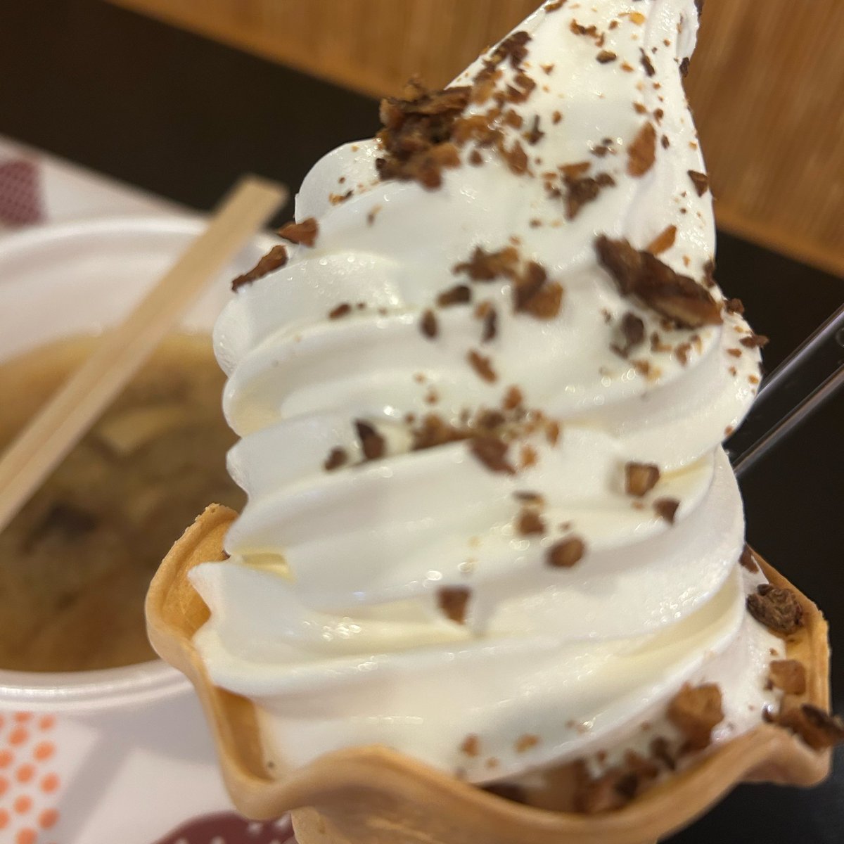 SuzuranSeta's tweet photo. #ソフトクリームの日

北海道のソフトクリームはなんまら美味しい🍦 https://t.co/SQBztjgrfj