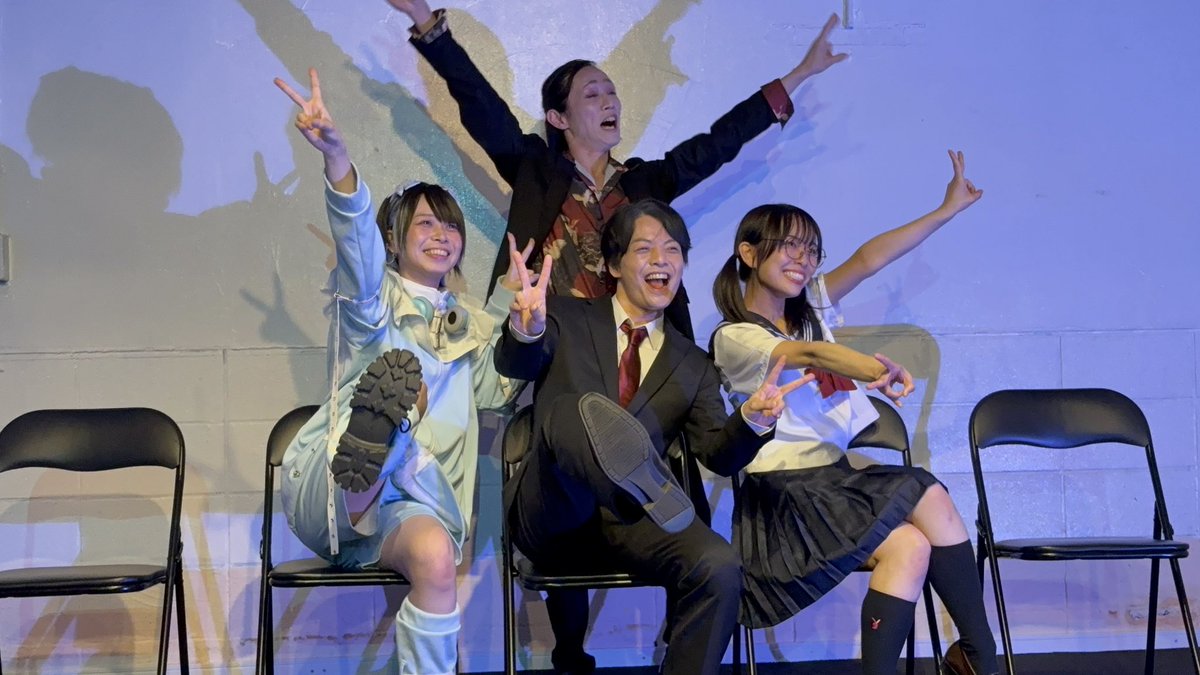 Rpdaa7h's tweet photo. ᛝ境界のプラットホームᛝ 
2026.7.3 ソワレ🌙*.｡
舞台初日無事に迎えました🥰

お話はシビアな物だったけど、その中でも笑いがあるのがさすが朝倉さんの作るお芝居だなって思った😄
今回は知っている役者さんだからこそ親しみを持って観劇することが出来た！！

本日のOP撮影の様子をお届け
#境プラ https://t.co/GM3kJSSG5x
