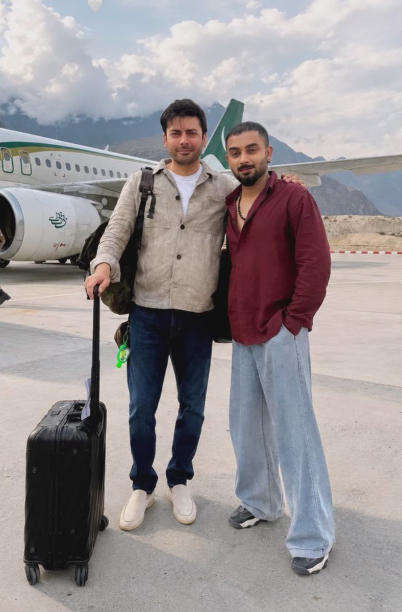 lions_moonstone's tweet photo. Fawad has likely wrapped up the northern schedule of the film ig👀
#fawadkhan #shandur #jbhssl #behindthescenes #theprisoner #maydan https://t.co/XaPINyMSTu
