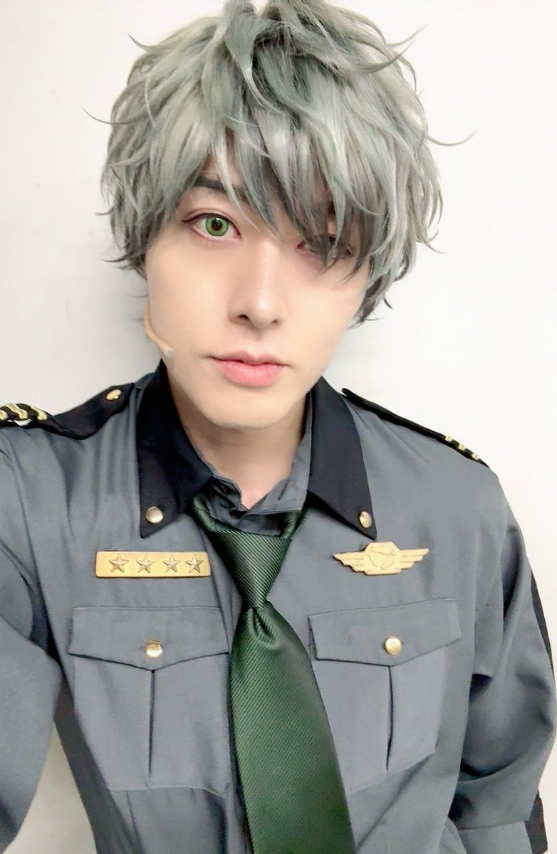 SeIyA__InAgAkI's tweet photo. 本日、無事にAction Stage「エリオスライジングヒーローズ」-New Dawn- の
初日を迎えることができました。
皆様のおかげでこうしてNew Dawn編の
舞台の上に立つことができています。
本当にありがとうございます。
明日から京都千穐楽まで応援よろしく
お願い致します。

#エリステ https://t.co/tfRlcOSqCk