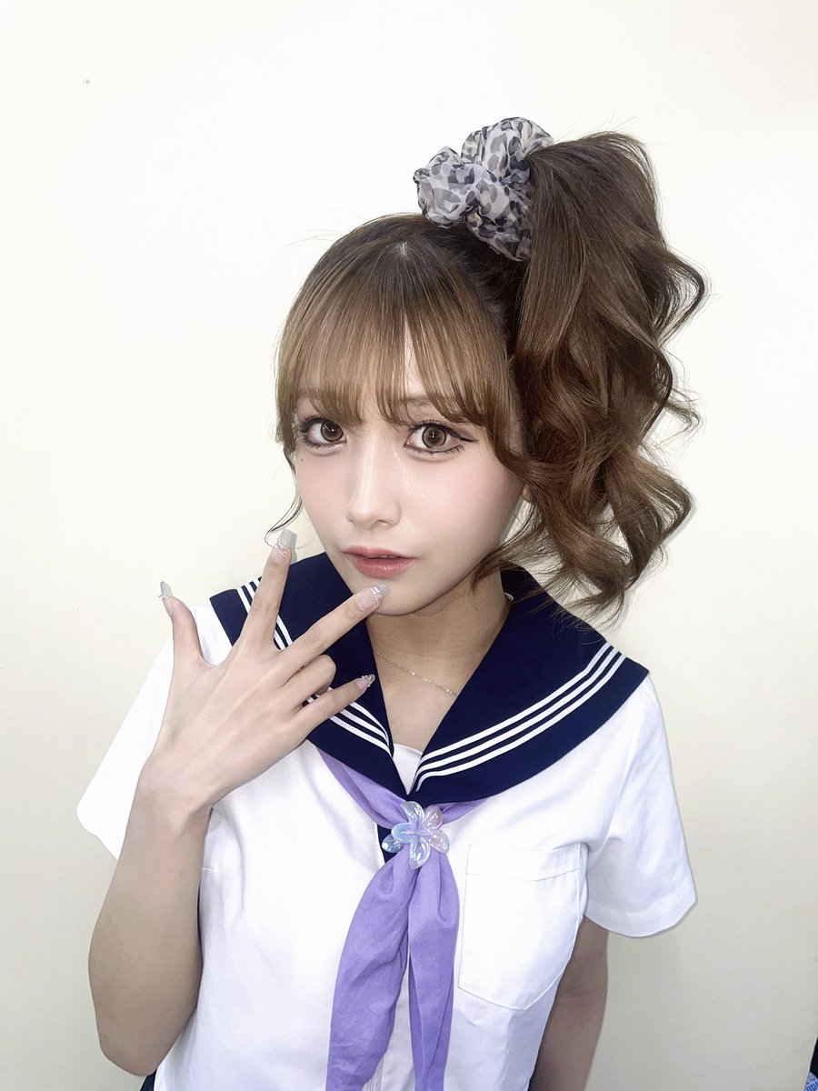 murase_honami's tweet photo. #とある舞台2026 ビジュ撮でした~~!!

私はteamround、本谷幸子を演じますっ さっち♡♡
平成ギャル風だぁぁ🌺
初めて上下につけまつげつけたヨ

めにゃにたくさん写真撮ってもらったからオフショも楽しみにしててねっ https://t.co/yuAGJ65ez0