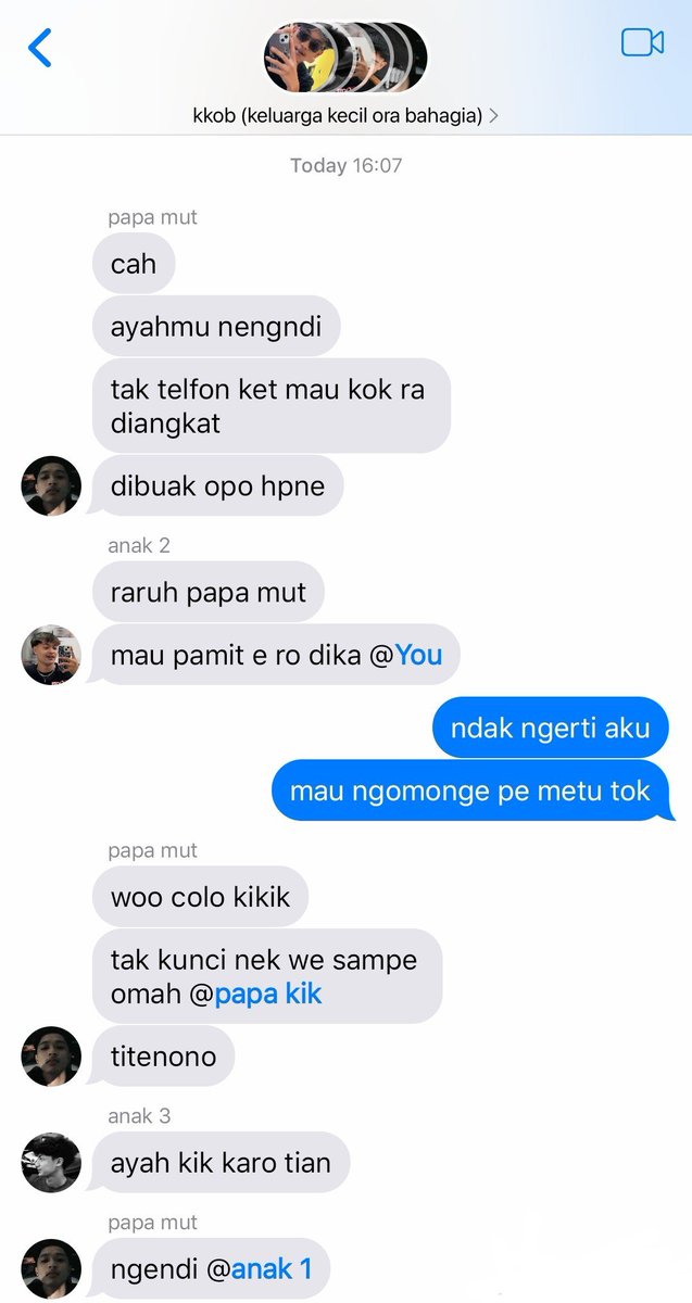 yuneest's tweet photo. #kimuta #mutaki dan anak anak three tweets au slightly 🔞

kkob (keluarga kecil ora bahagia) : ayah kik kemana? https://t.co/QmKQojfbis