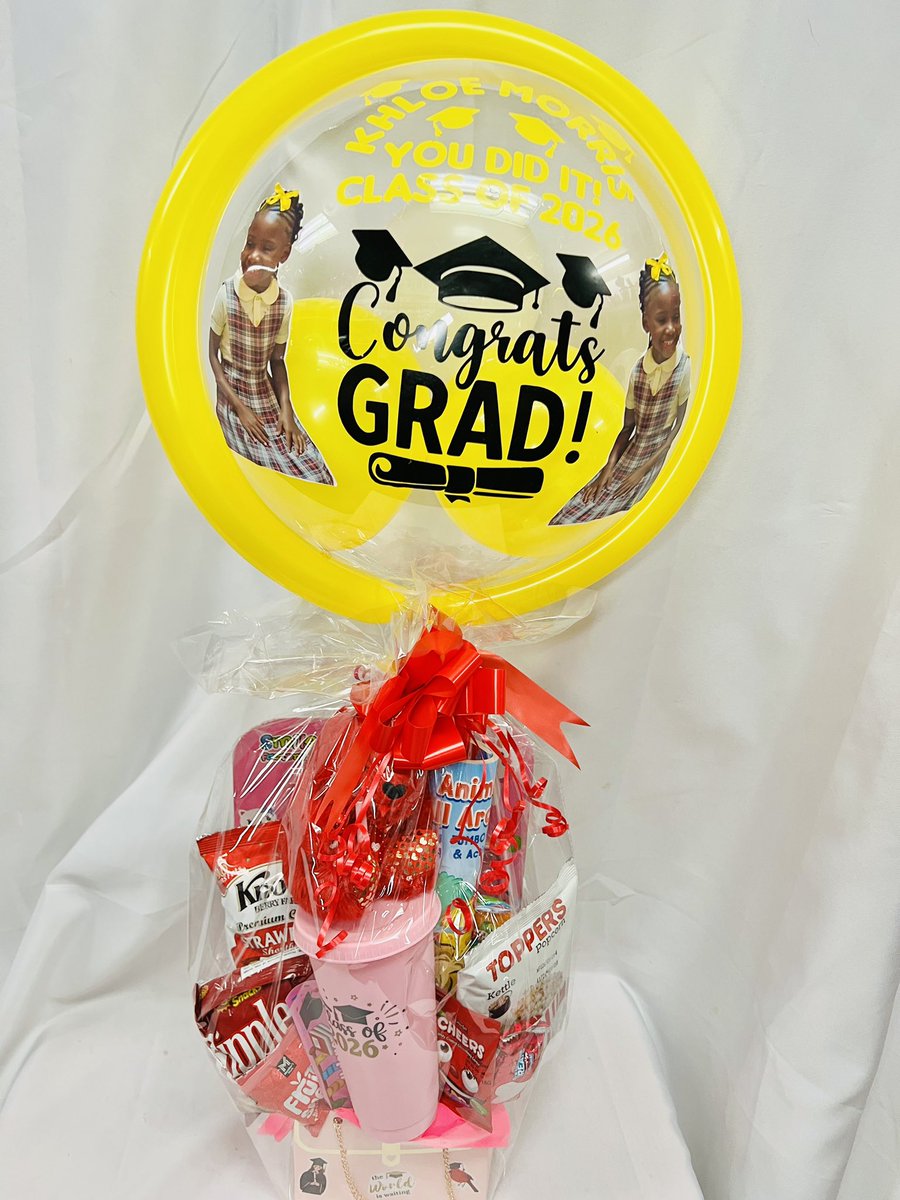 KavviesKreation's tweet photo. Congrats Khloe on your graduation. The Preschool Graduation Celebration Kit is the perfect way to commemorate the little ones’ big achievements.
#kavvieskreativekollections #stkittsandnevis #stkitts #graduationgifts #graduationgiftideas https://t.co/y3G934U6Pu