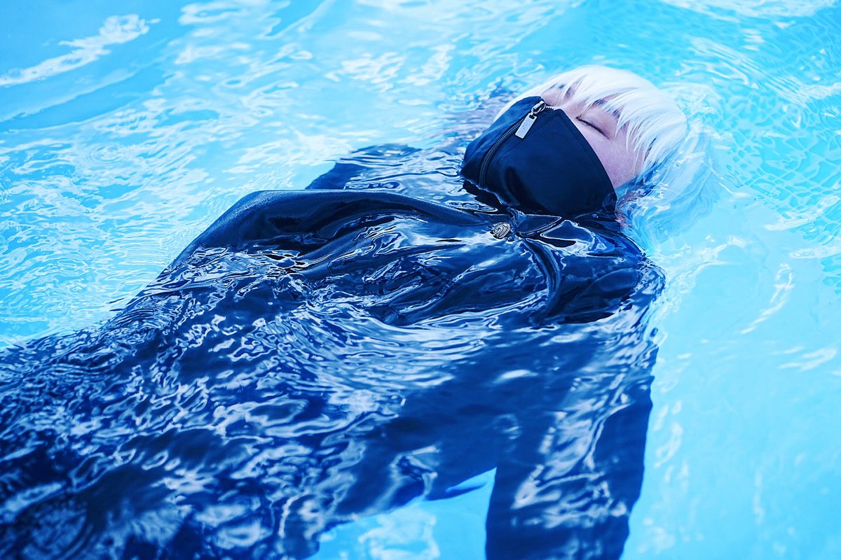 ___kuzunoha___'s tweet photo. 【⚠︎コス/cos】呪-術-廻-戦/狗🍙棘
@Victorian320736 様の出張スタジオ✨
バチクソ楽しい撮影会でした！
期間限定で夜間プール撮影も開催中✨
昼で超絶楽しいから、夜の映え具合は絶対間違い無いんだよな……。
夜も撮影やりたーーい！！

#ビクコス出張プール
#CatCrabPhoto https://t.co/6Aqjql3JoS