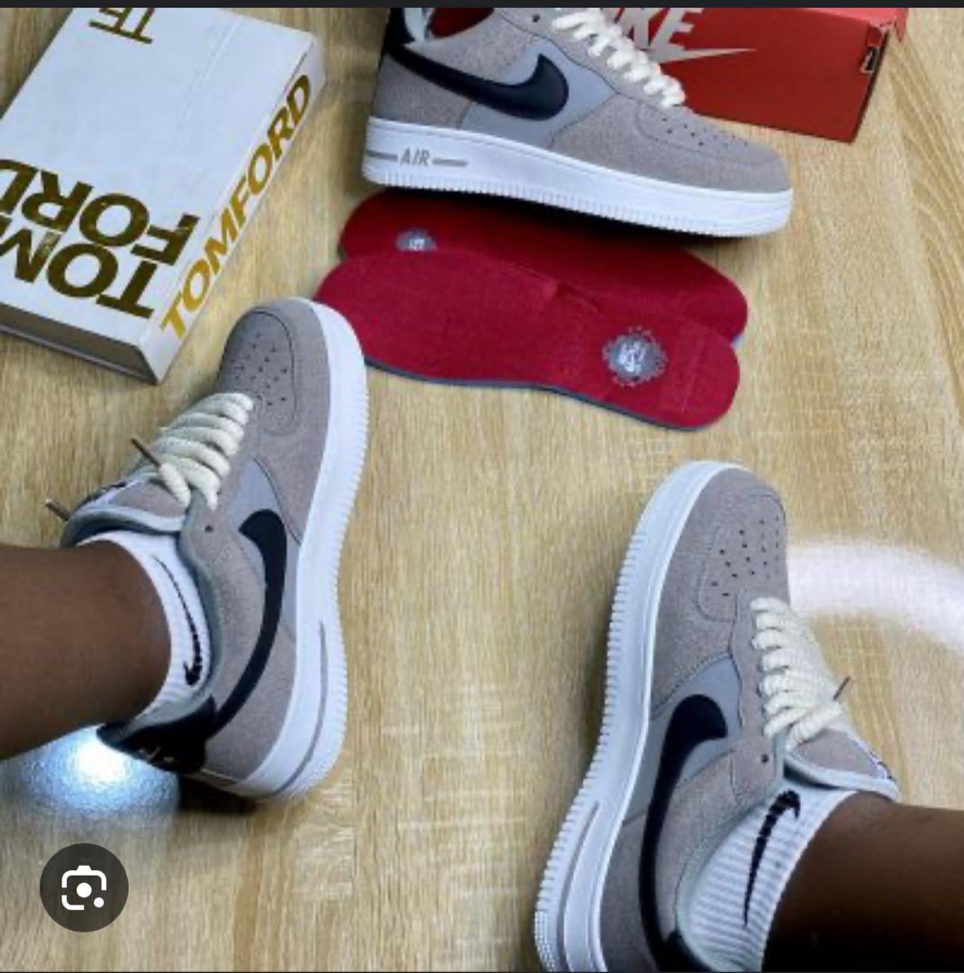 olusola__'s tweet photo. Available ✅
Size: 40-47
Price: 35k

Kindly help RT🙏 https://t.co/72CuI2TZQf