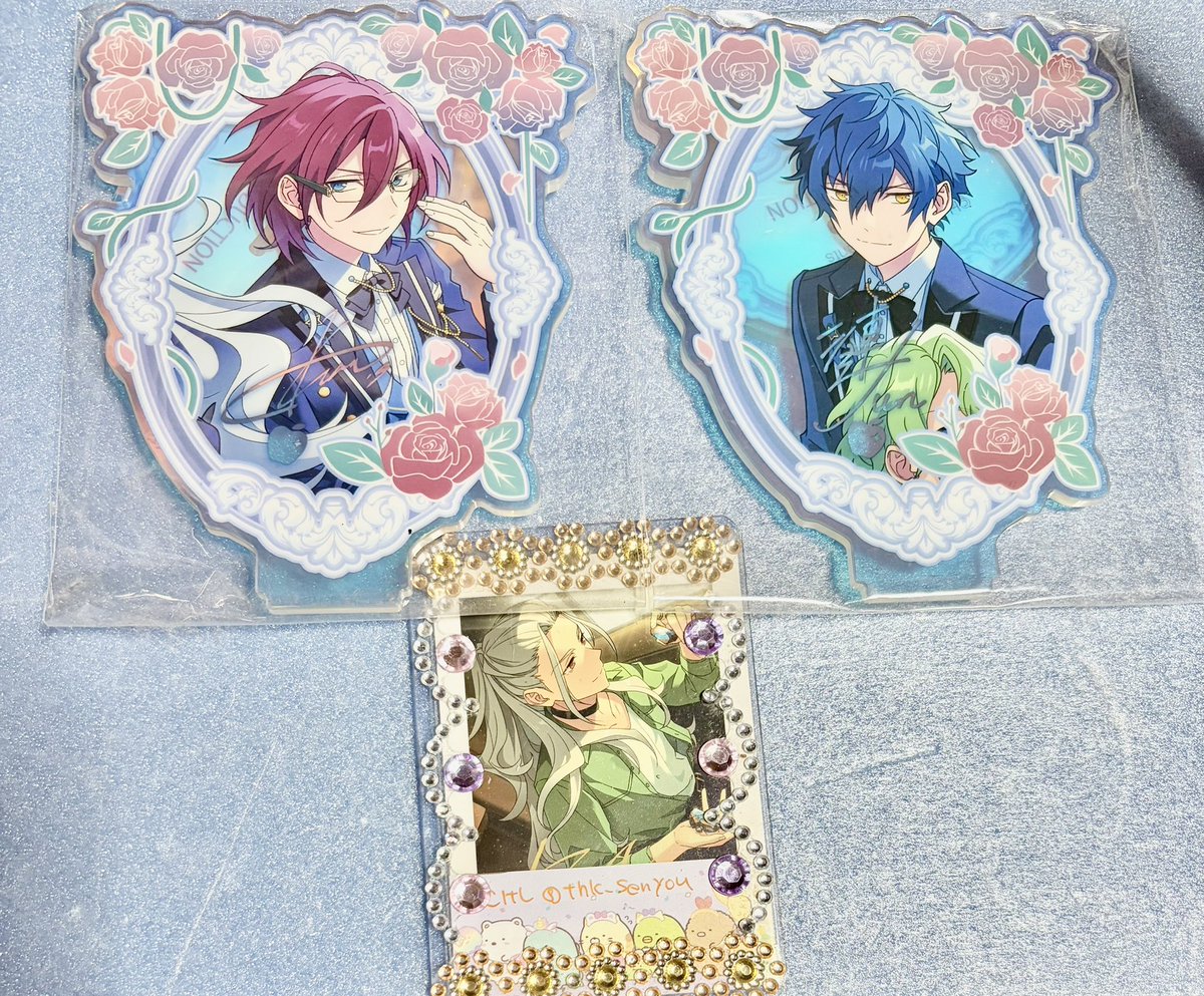 thk_senyou's tweet photo. 【譲渡、交換】
あんさんぶるスターズ あんスタ 中国 アクスタ

譲:茨、ジュン
求:1点1000円+送料or同異種中国アクスタ 凪砂、奏汰

現在郵送のみ
レタパ、レタパプラス対応可能です https://t.co/q7fIxMN6RG