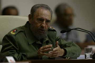 Yoel1995735's tweet photo. Trabajamos por crear, trabajamos por progresar, trabajamos por una vida mejor. Pero esa vida mejor nunca nos ablandará, esa vida mejor nunca nos hará egoístas y nunca nos hará cobardes, porque ... la queremos tener con la frente en alto y con la dignidad por delante" #Fidel https://t.co/s3Utckl3TQ