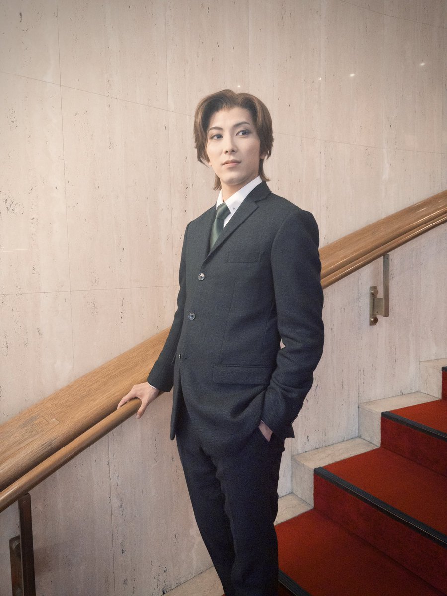 kazuaki_yasue's tweet photo. #モリミュ 
本日はご来場誠にありがとうございました
本当に凄い方々に囲まれてモリミュにアルバートに向き合う日々
明日もよろしくお願いします🕯️ https://t.co/WpLfVu6PKc