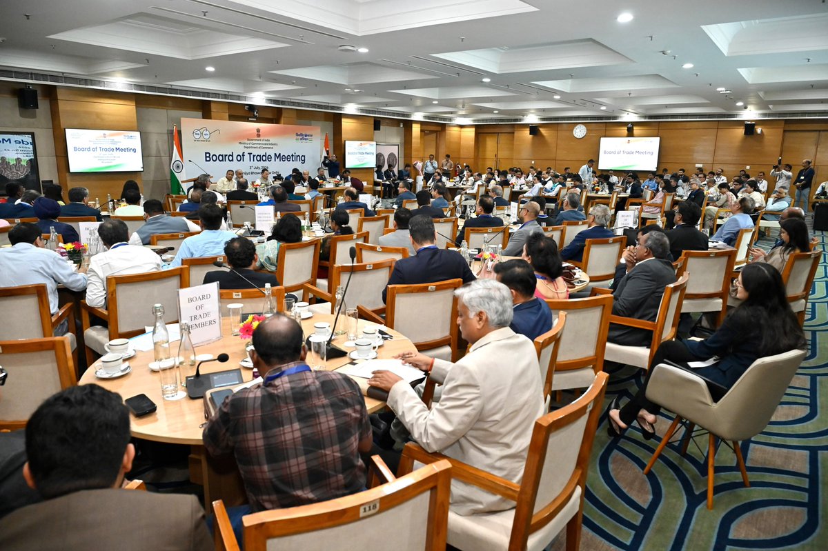 PiyushGoyal's tweet photo. Chaired a productive Board of Trade Meeting with States & UTs, industry leaders, trade bodies, and senior officials, and held extensive discussions on strengthening India’s export momentum and manufacturing ecosystem. 

Elaborated on the need to strengthen export competitiveness by improving logistics & supply chains, reducing trade costs, unlocking district-level potential, and further enhancing ease of doing business, while fostering stronger collaboration between the Centre and States to create greater opportunities for enterprises and MSMEs.

With the Modi Government’s transformative reforms creating new opportunities and FTAs opening new markets, we must collectively work to expand the global footprint of Indian businesses and accelerate India’s journey towards becoming a leading global trade and manufacturing hub. 

📹 https://t.co/KGlNHShDUg