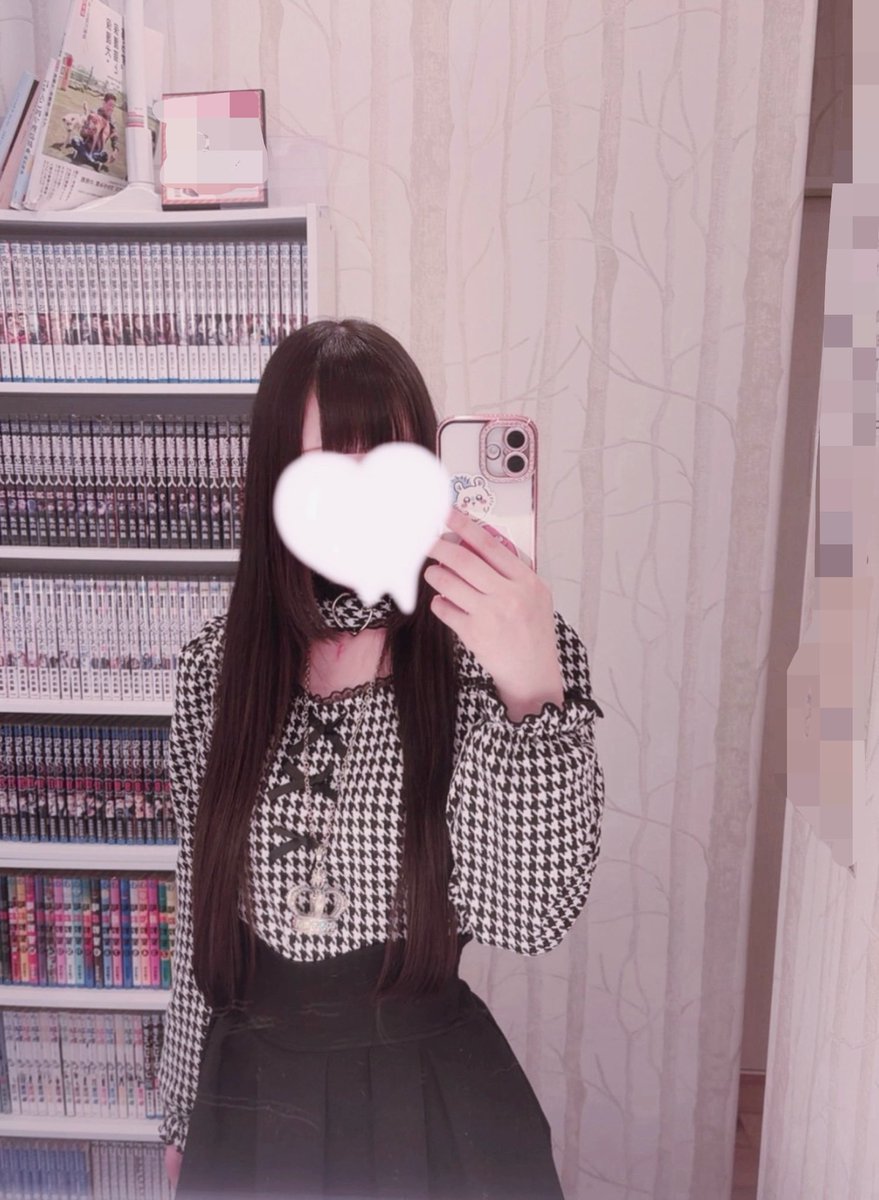 leyx_u's tweet photo. ネコと戯れた
#自撮り界隈 https://t.co/z1Bwd9DsTf
