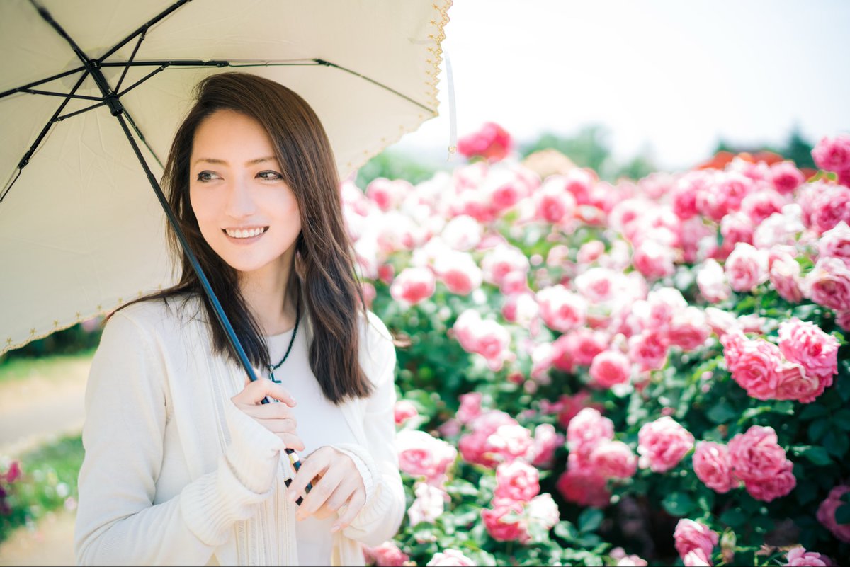 Kaorunch's tweet photo. ポートレートモデル活動は特に何の経歴にもならなかったけど（お金にはなった）
若い時の写真を残せたのは良かった

40代で撮影会してる方たまにいて
モデルは体力が必要だから凄いわ

それにしても
大野君、もう見れないと思ったから
活動嬉しいな
歌とダンスと気取らない性格と
魔王の時の顔が好き😊 https://t.co/TVPyUkfWhC