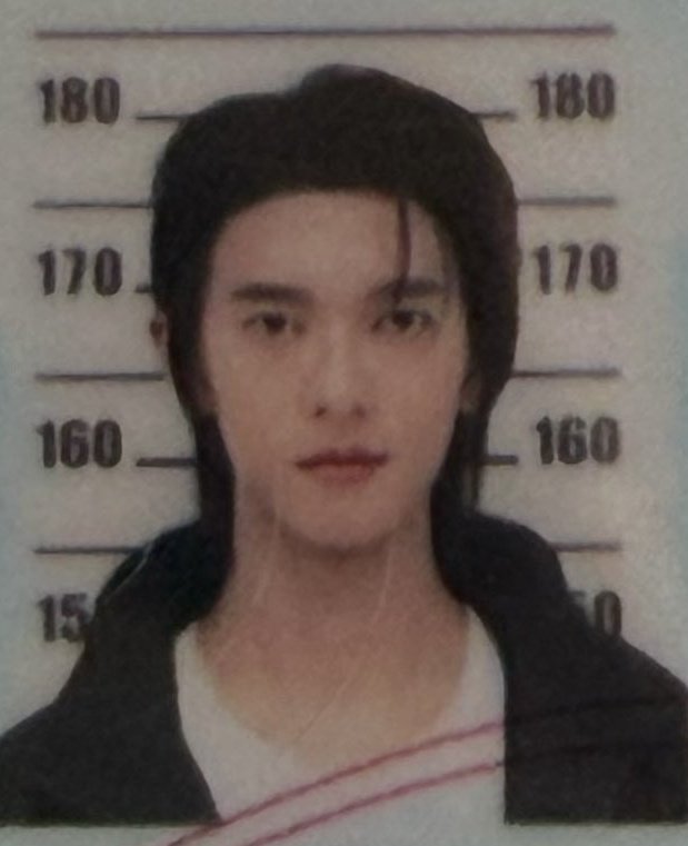 clouzeenn's tweet photo. Coupling is so hard that you need to also have a matching hairstyle in national ID card  🤭🤣

#ppoohkt #pavelphoom #poohpavel https://t.co/woG3q3W9uS