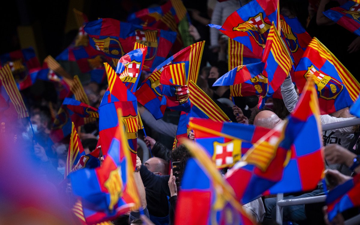 FCBarcelona_es's tweet photo. El Barça supera los 150.000 socios y socias 💙❤️

🔗 https://t.co/DwBp83QIH0 https://t.co/pJhy05cenS