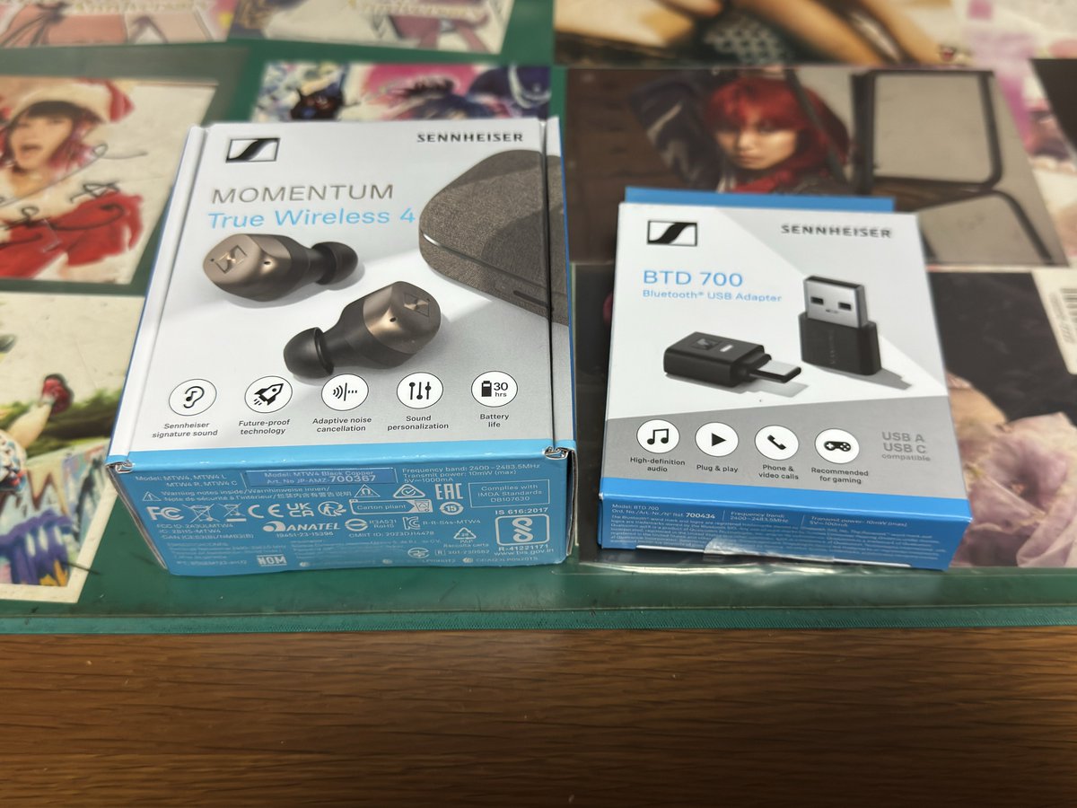 i_yu23's tweet photo. MTW4とBTD700がほぼ半額だったので買ってみた
ケース付きでもiPhoneに差せるし短くて邪魔にもならないからめっちゃ良い https://t.co/4MKJQHc0uH
