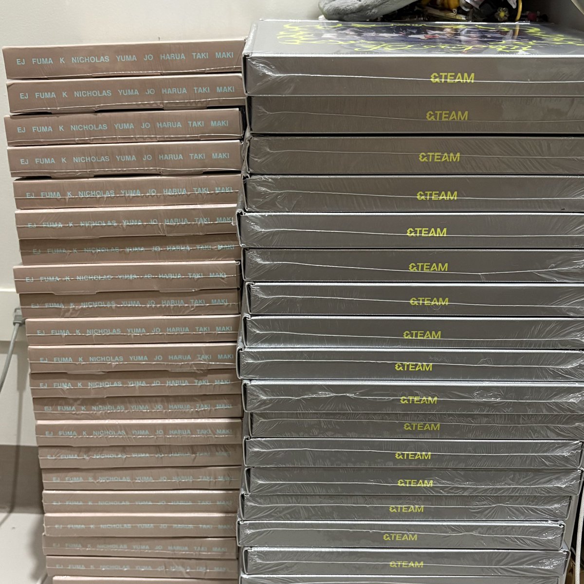 nichorielsim's tweet photo. wts lfb

&amp;Team Back To Life Standard

550 ea | 1,000 set

random if getting one! 

t. &amp;t andteam ej fuma k nicholas yuma jo harua taki maki btl back to life b2l breath gaze https://t.co/JS5Pa5btzJ