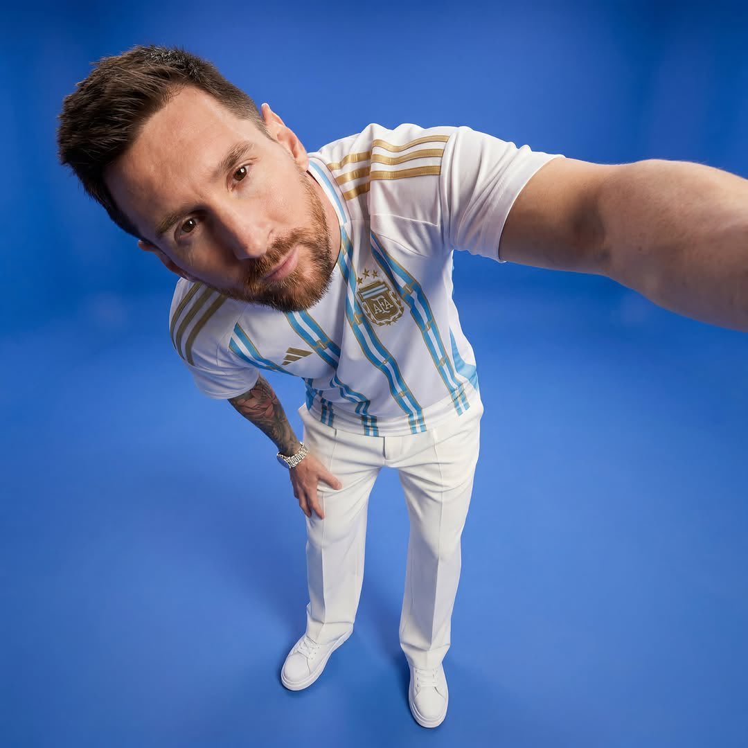 MessiLed1's tweet photo. “How many goals do you need against Cape Verde 🇨🇻 ?” https://t.co/7zkA70Nst1