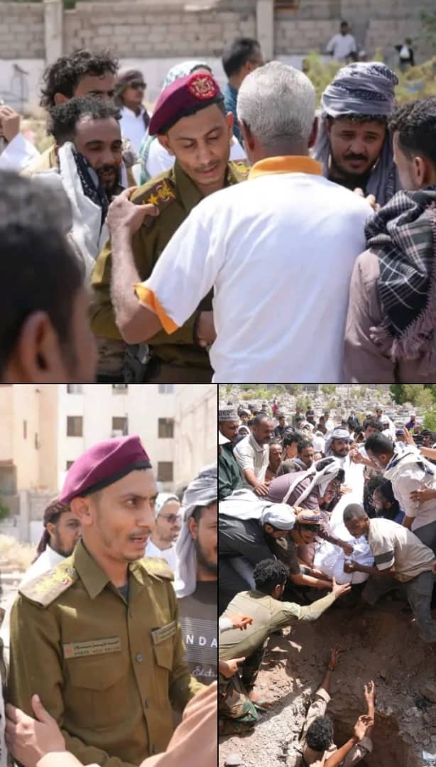AlzAlmlazm's tweet photo. العقيد أحمد عزيز العدني يودّع رفيق السلاح والنضال العميد أيمن شكيب العدني
في مشهدٍ مؤثر تختلط فيه دموع الفقد بعزة الوفاء، وقف العقيد أحمد عزيز العدني مودّعًا رفيق دربه وسلاحه، العميد أيمن شكيب العدني، الذي جمعته به سنوات طويلة من النضال والتضحية في ميادين الشرف دفاعًا عن الوطن. https://t.co/nYyXyLc5zJ