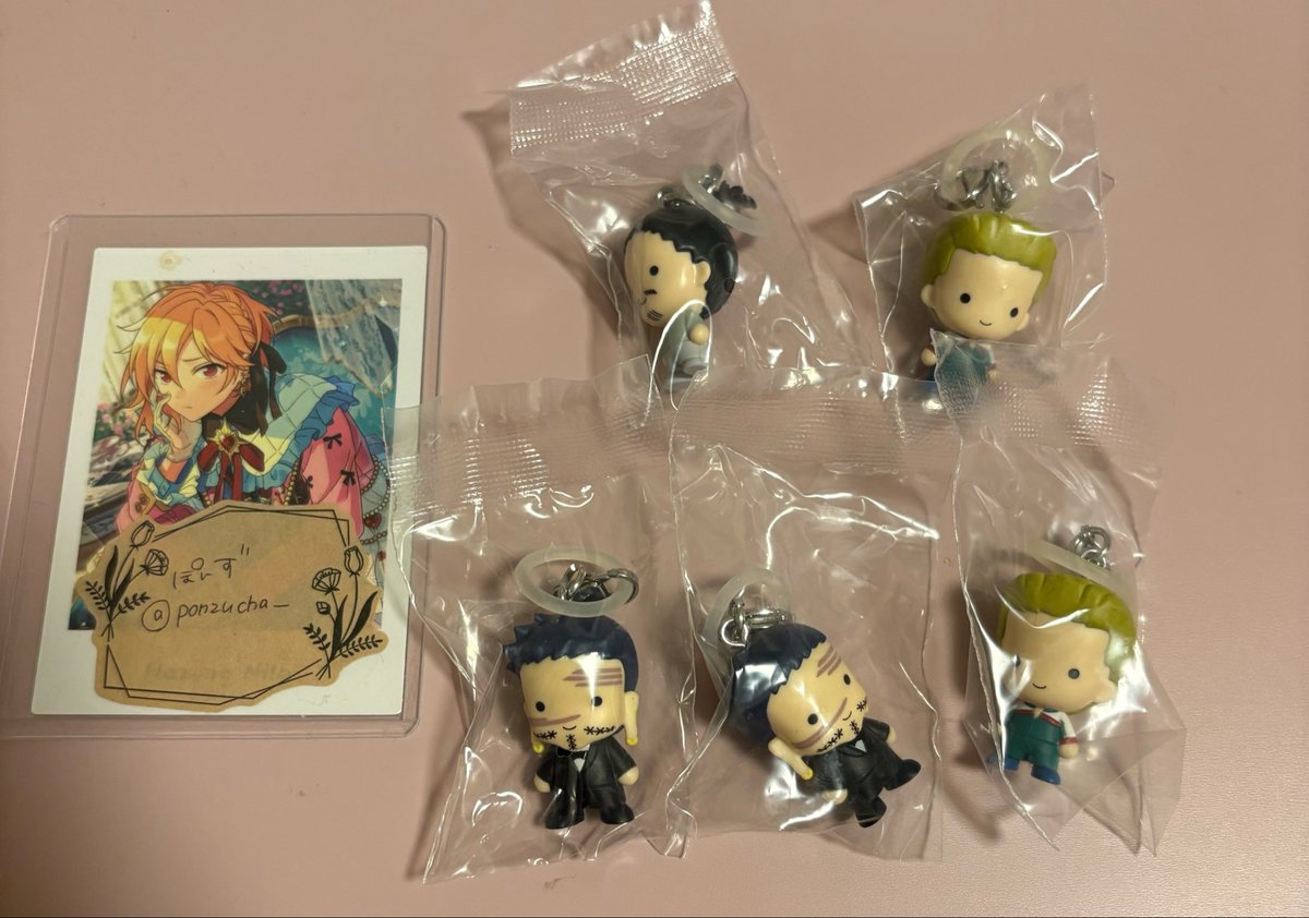 ponzucha_'s tweet photo. 【交換】HUNTER×HUNTER めじるし
譲 幻影旅編 vol.2:ノブナガ、フランクリン2、フィンクス2
求 2枚目（別弾含む:キメラアント、G.I.など）
郵送のみ、初回のみ固定ツイート必読
難しいかと思いますが、2枚目上段の方が優先度高いです https://t.co/03x1WAlGyz