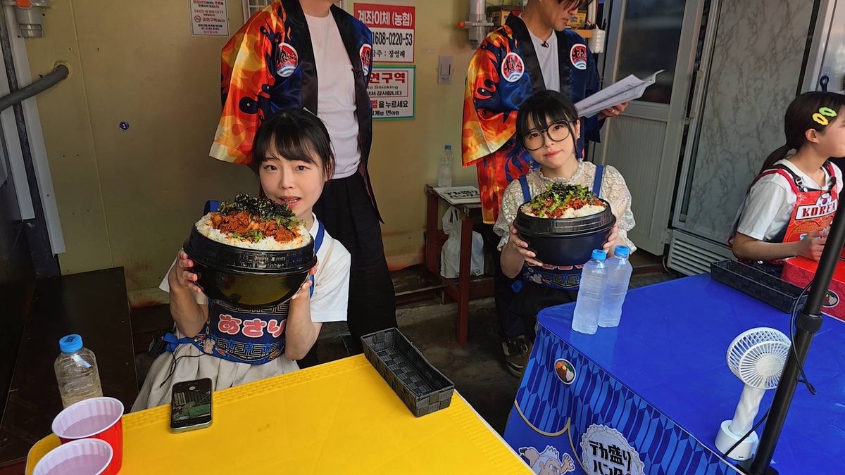 tabetaneru's tweet photo. 「新女王発掘戦」ご視聴ありがとうございました！

皆様の応援のおかげで今回優勝することができました🏆✨
本当に嬉しいです

でも今回の戦いは、実力が拮抗していて
制限時間や食材が変われば、誰が優勝していてもおかしくなかったと思っています

だからこそ、この優勝をゴールにせず
これからもっともっと強くなって、
「デカ盛り新女王」と自信を持って名乗れるような実力を付けていきたいです🔥

いつも応援してくださるファンの皆様本当にありがとうございました！

見逃した方はTVerでもぜひ観てください✨
https://t.co/Jq34fdHUxU

#デカ盛りハンター